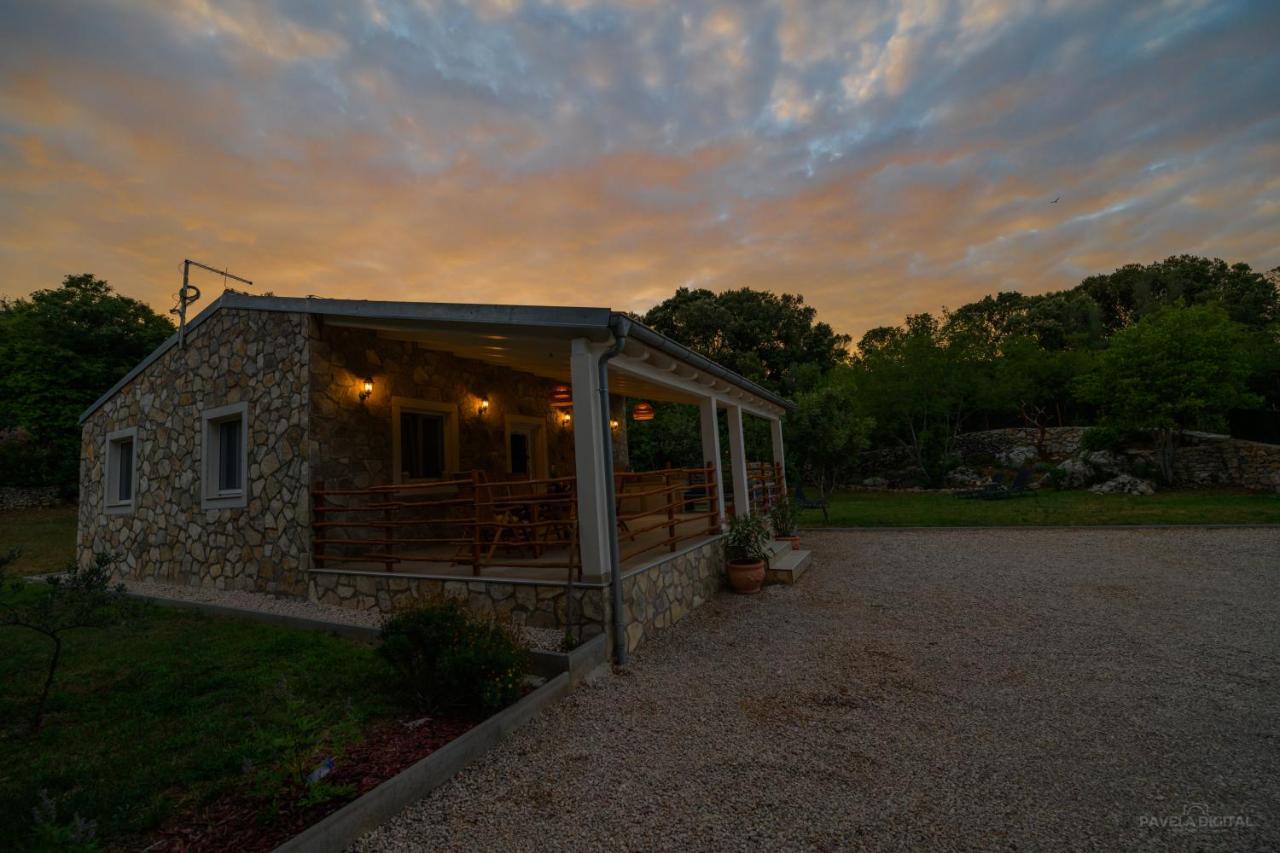 הוילה Sveti Jakov Stone House Magali מראה חיצוני תמונה